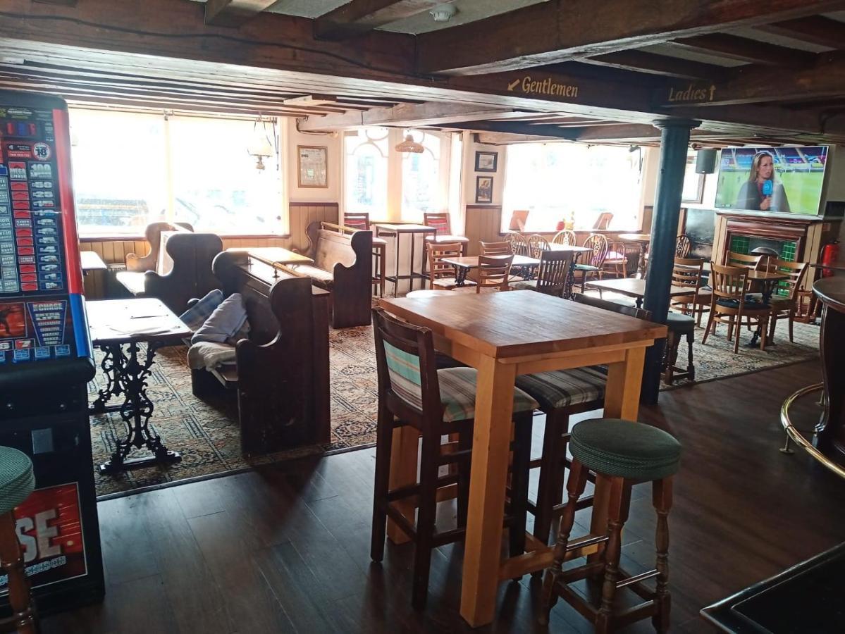 The Royal Oak Hotel Weymouth Bagian luar foto